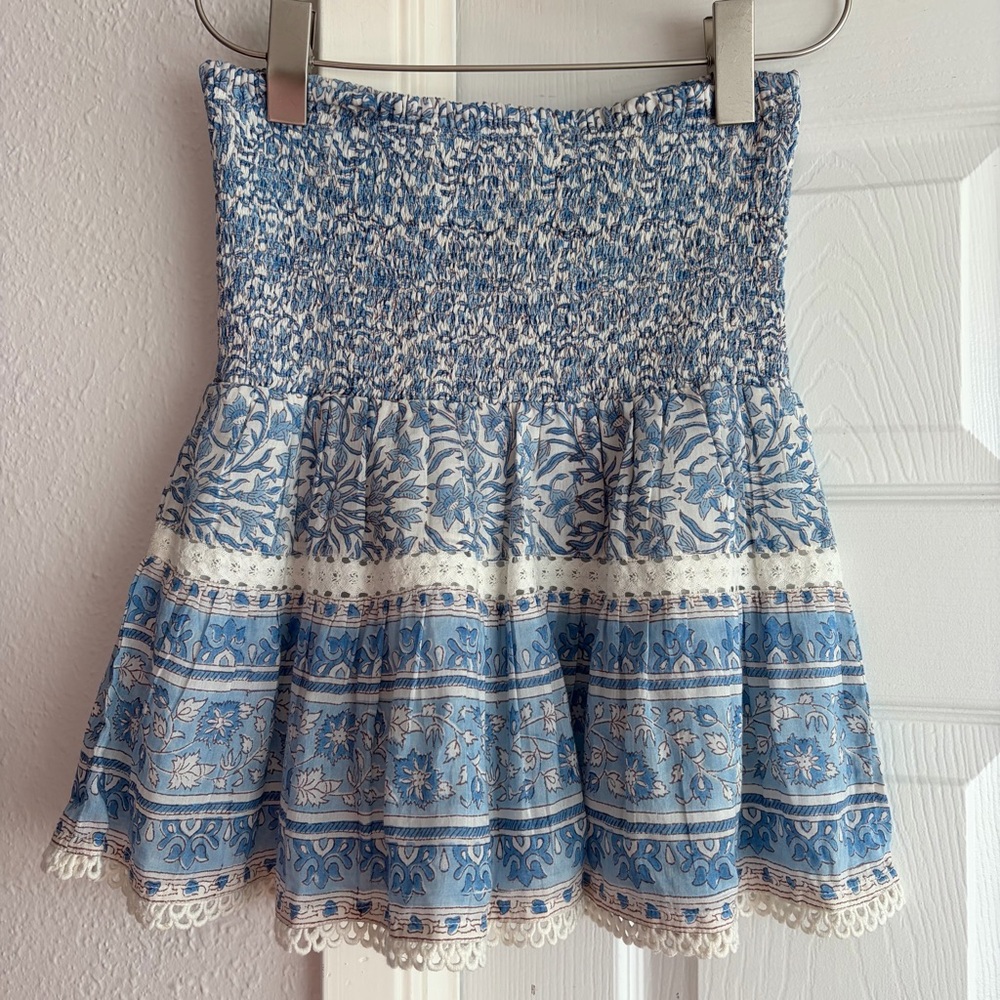 Bell by Alicia Bell Blue Floral Cotton Silk Smocked Mini Skirt